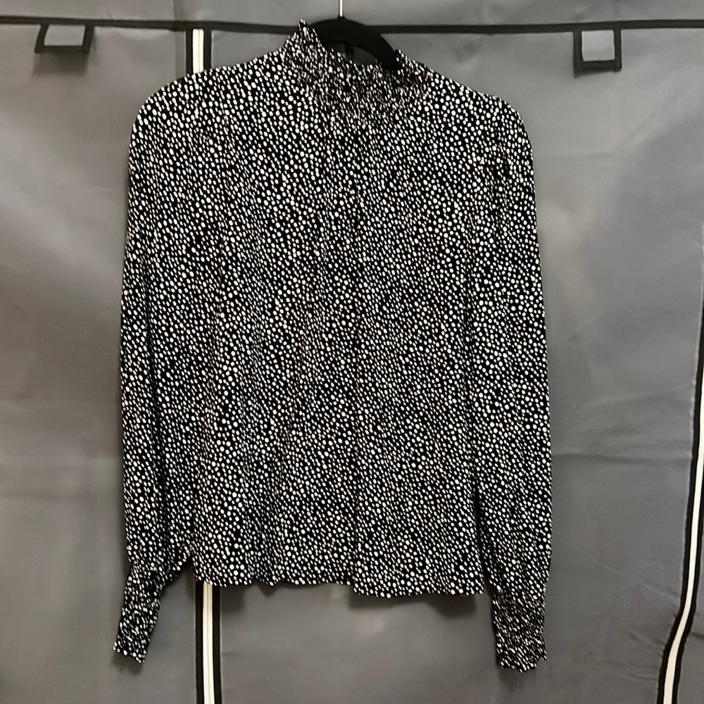 Sanctuary long sleeved blouse size Small